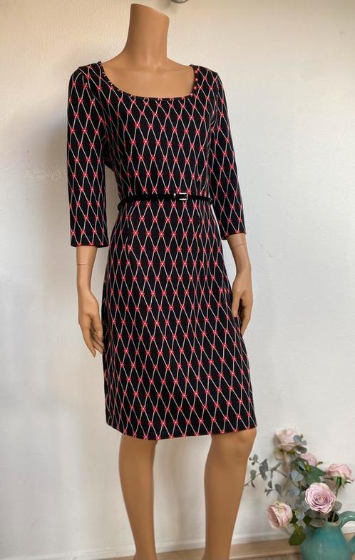 King louie jurk zwart rood maat L Nieuw, Kleding | Dames, Jurken, Zo goed als nieuw, Rood, Knielengte, Ophalen of Verzenden