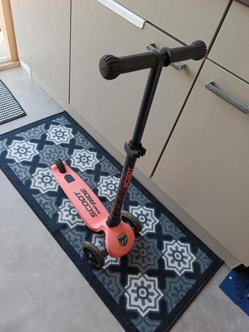 Scootandrijd step Highwaykick 3 Peach, Fietsen en Brommers, Steps, Zo goed als nieuw, Gewone step, Ophalen of Verzenden