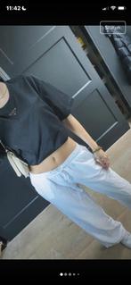 Prada T-shirt - Maat S - Zo goed als nieuw -Orginele pr 790€, Kleding | Dames, T-shirts, Prada, Zwart, Ophalen of Verzenden, Zo goed als nieuw