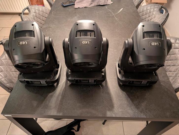 Set van 3 LED Moving Heads bee eye 4 x , 40 watt, Muziek en Instrumenten, Licht en Laser, Nieuw, Licht, Geluidgestuurd, Ophalen