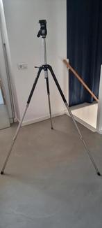Stevig Silk statief, Audio, Tv en Foto, Fotografie | Statieven en Balhoofden, Gebruikt, 150 tot 175 cm, Met balhoofd, Ophalen of Verzenden