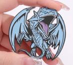 Metalen pin(speltje Yu-Gi-Oh Draak blauwe ogen 5-5cm, Verzenden, Nieuw, Overige onderwerpen