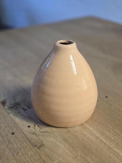Mooie crème/bruine vaas – perfect voor droogbloemen, Huis en Inrichting, Woonaccessoires | Vazen, Zo goed als nieuw, Overige kleuren