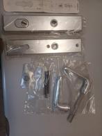 Veiligheid beslag met kerntrek pc 92, Ophalen of Verzenden, Nieuw, Overige materialen, Klink of Kruk