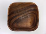 Vierkante teak houten schaal, Schaal, Vierkant, Ophalen of Verzenden, Zo goed als nieuw