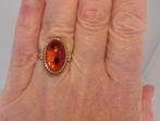 Antieke geelgouden ring met ovale Barnsteen - Amber, Verzenden, Goud, Ring, Met edelsteen