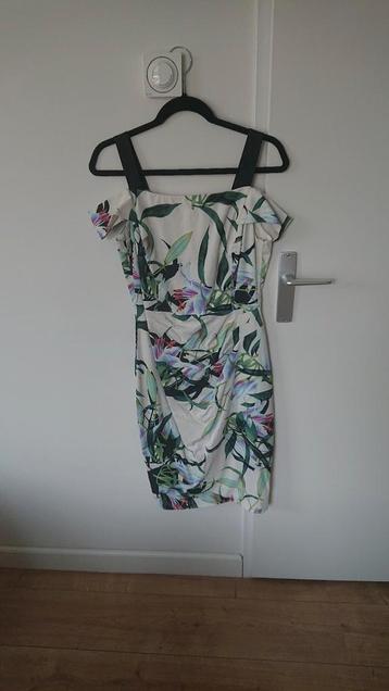 Karen Millen jurk maat UK 14 EU 42 (NL40) beschikbaar voor biedingen