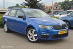 Skoda Octavia Combi 2.0 TSI RS AUTOMAAT | 1e Eigenaar | 118., 4 cilinders, Blauw, Origineel Nederlands, 1600 kg