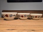 Boerenbont Boch Belgium Nestschalen Set van 3, Gebruikt, Porselein of Keramiek, Schaal, Rond