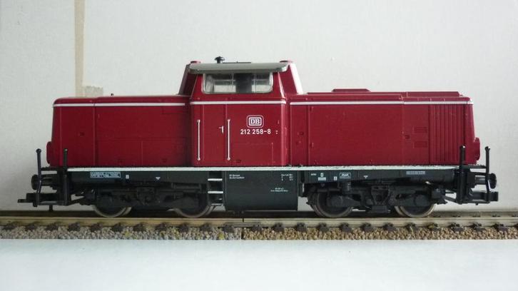 Fleischmann H0 BR 212 diesel locomotief, Hobby en Vrije tijd, Modeltreinen | H0, Gebruikt, Locomotief, Gelijkstroom, Fleischmann