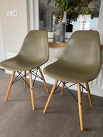 2 Kunststof Eetkamerstoelen, Ophalen, Gebruikt, Kunststof, Twee