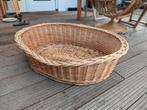 Mooie rieten hondenmand, 88x69, Ophalen, Gebruikt, Riet
