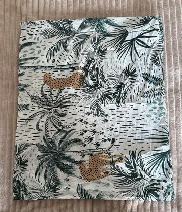 Kussensloop jungleprint – 6070 cm beschikbaar voor biedingen