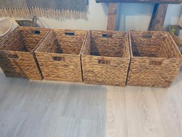 Gevlochten mand gras rotan riet 33 x 29 beschikbaar voor biedingen