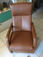 electrische sta op stoel met relaxstanden, Ophalen, Gebruikt, Modern, 50 tot 75 cm