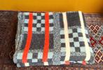 Vintage Deken Ruitpatroon 210x170, wollen geruite plaid, Huis en Inrichting, Woonaccessoires | Plaids en Woondekens, Gebruikt