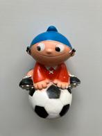 Mainzelmannchen op voetbal uit 1975 in mooie staat, Verzenden, Zo goed als nieuw