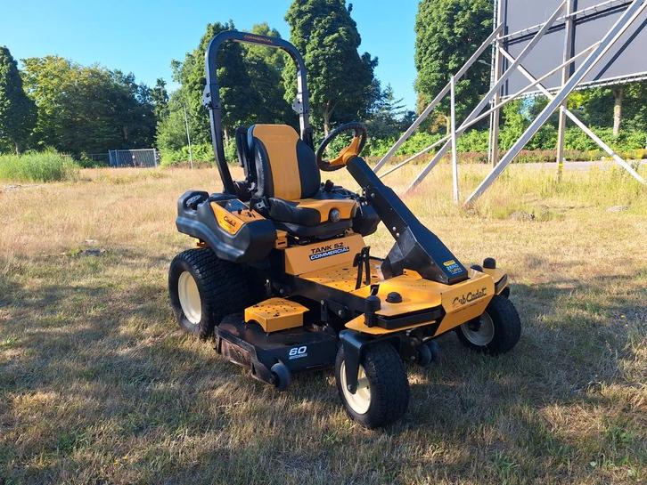 Cub Cadet tank SZ zero turn met stuur, Tuin en Terras, Zitmaaiers, Gebruikt, 120 cm of meer, Elektrische starter, Mulchfunctie