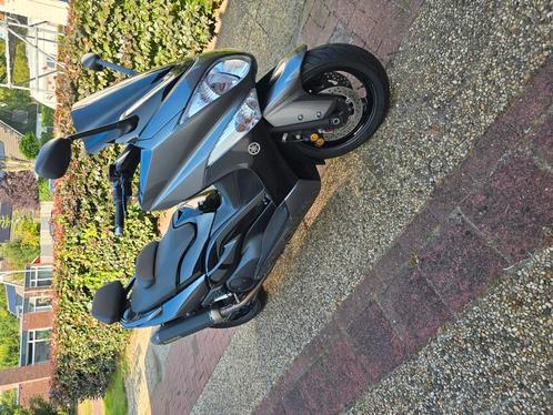 T max 2011 weinig km org Nederlands, Motoren, Onderdelen | Yamaha, Ophalen of Verzenden