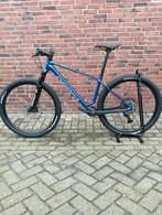 Orbea Alma / M30 /Carbon/ 2025/ L/ Nieuw/ van €2499 Nu, Fietsen en Brommers, Overige merken, Fully, Nieuw, Info@carloboonstra.nl