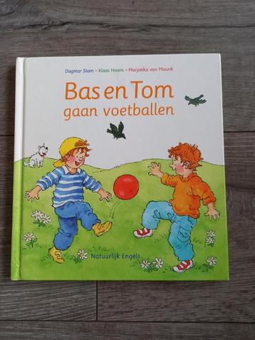 Klaas Hoorn - Bas en Tom gaan voetballen