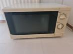 Microwave. UK plug, Witgoed en Apparatuur, Ophalen, Gebruikt