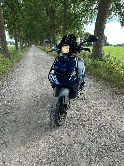 Piaggio zip SP, Fietsen en Brommers, Scooters | Piaggio, Zo goed als nieuw, Zip, Ophalen