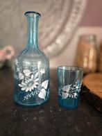 Blauwe Karaf met Glas - Bloemmotief, Antiek en Kunst, Antiek | Glas en Kristal, Ophalen of Verzenden