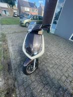 Viva city, Fietsen en Brommers, Scooters | Peugeot, Ophalen, Gebruikt, Maximaal 45 km/u, Benzine