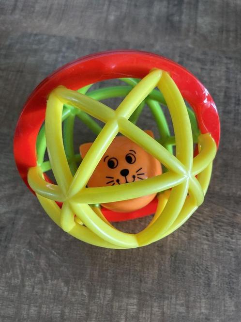 Kiddieland activity bal met ratelgeluidje. 11 cm PRIMA staat, Kinderen en Baby's, Speelgoed | Babyspeelgoed, Zo goed als nieuw