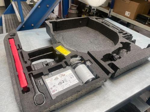 Reservewielbak van een Audi TT, Auto-onderdelen, Carrosserie en Plaatwerk, Audi, Gebruikt, 3 maanden garantie, Ophalen of Verzenden