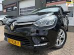 Renault Clio Estate 0.9 TCe Limited met parkeersensoren en n, Voorwielaandrijving, 898 cc, Stof, Gebruikt