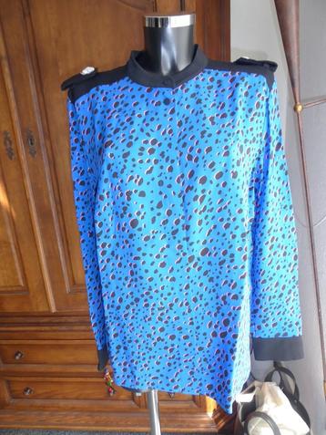 Nieuwe Blouse merk Escada in maat 44