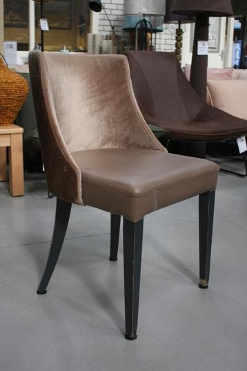 Partij leuke eetkamerstoelen skai velvet velours horeca 42 x beschikbaar voor biedingen
