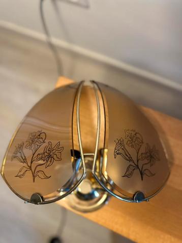 Herda wandlamp goud met glas bloemenprint beschikbaar voor biedingen