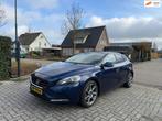 Volvo V40 2.0 D4 Ocean Race | 190 PK Leder Pano Stoelverwarm, Auto's, Volvo, Voorwielaandrijving, Gebruikt, Blauw, Bedrijf