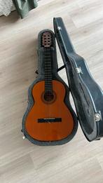 Akoestische gitaar Admira met harde koffer, Ophalen, Zo goed als nieuw, Klassieke of Spaanse gitaar