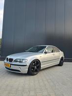 BMW 3-Serie 2.2 I 320 AUT✅️Verlaagd/6-Cilinder/Nette Staat, 74 €/maand, Zwart, Bedrijf, 1600 kg