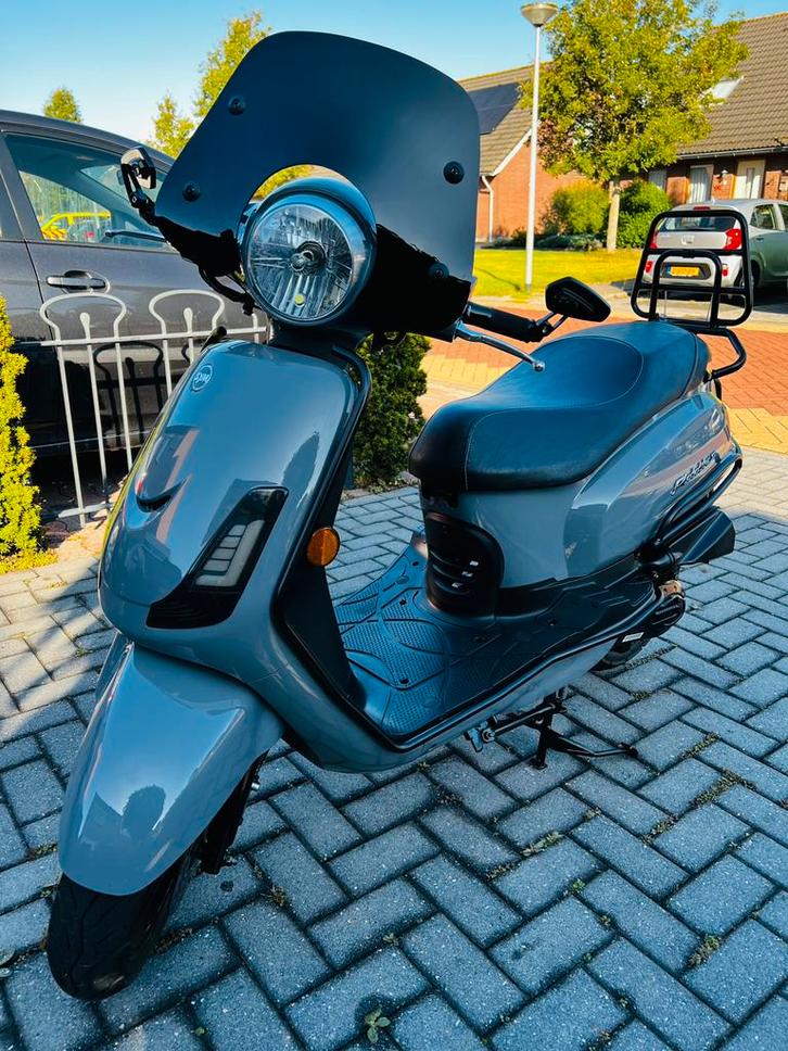 SYM FIDDLE II 50s, Fietsen en Brommers, Scooters | SYM, Zo goed als nieuw, Fiddle, Benzine, Ophalen