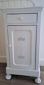 Brocant kastje met lade en 1 legplank, Huis en Inrichting, Kasten | Overige, Ophalen, Gebruikt