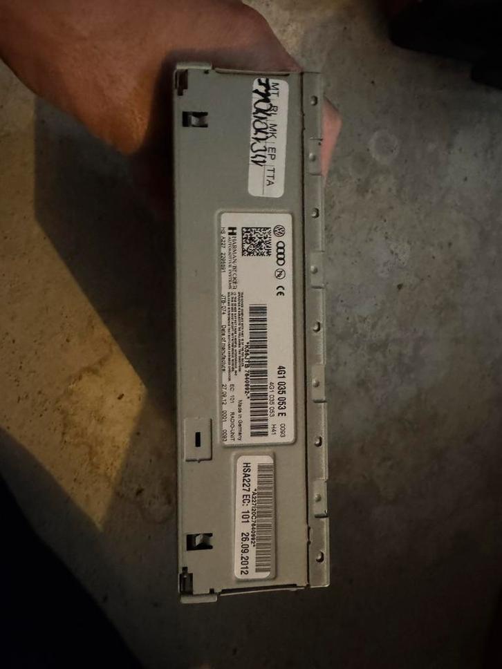4G1035053E Audi radio control unit met GPS, Auto diversen, Autoradio's, Zo goed als nieuw, Ophalen of Verzenden