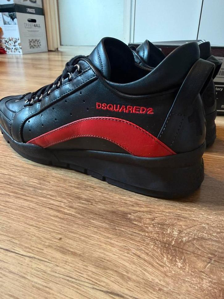 Dsquared2 legendary sneakers maat 42, Kleding | Heren, Schoenen, Zo goed als nieuw, Ophalen of Verzenden