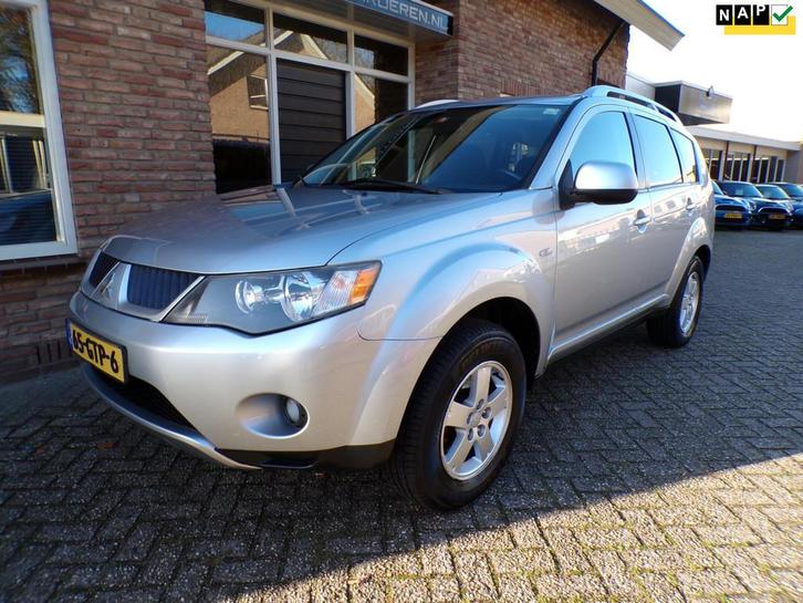 Mitsubishi Outlander 2.4 Intro Edition 2WD, Auto's, Mitsubishi, Bedrijf, Te koop, Outlander, ABS, Airbags, Airconditioning, Centrale vergrendeling