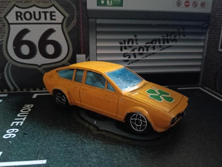 Dinky Toys nr.1405 De Alfa Romeo GTV
Uit 1981, Hobby en Vrije tijd, Modelauto's | 1:43, Gebruikt, Auto, Dinky Toys, Ophalen of Verzenden