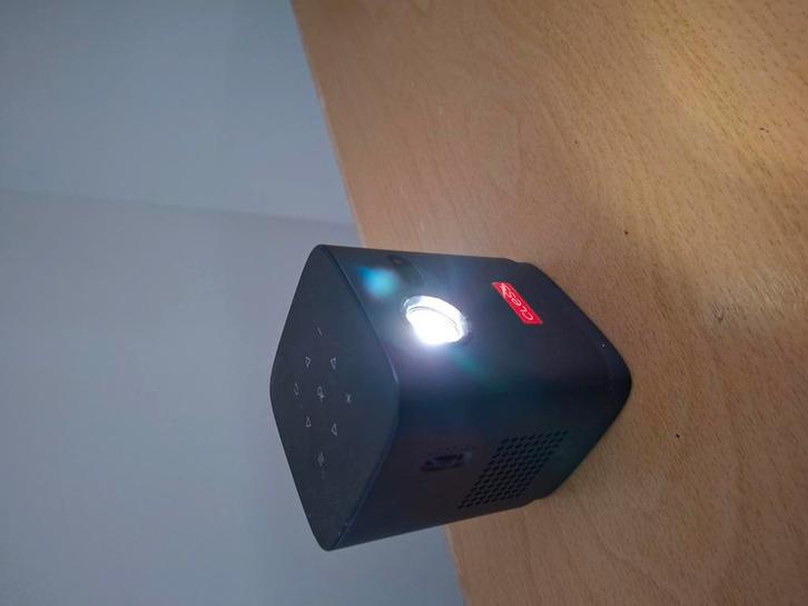 Cless projector 3D DLP, Audio, Tv en Foto, Beamers, Zo goed als nieuw, DLP, Ultra HD (4K), Ophalen