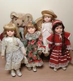 Vintage porseleinen poppen set met een vintage beer, Verzamelen, Poppen, Ophalen of Verzenden, Zo goed als nieuw, Pop