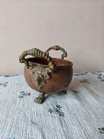 Antieke Koperen Pot met Leeuwenkoppen, Ophalen, Koper