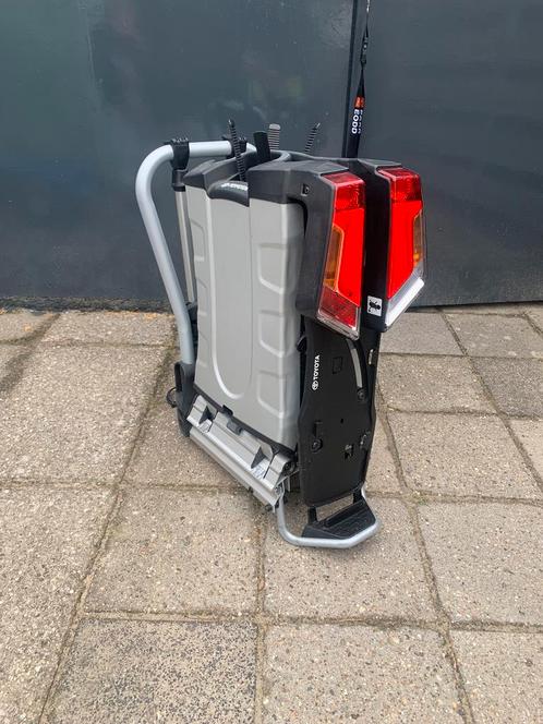 Thule easyfold bijna nieuw, Auto diversen, Fietsendragers, Zo goed als nieuw, Trekhaakdrager, 2 fietsen, Brede banden, Elektrische fiets
