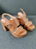 Sandals camel platform size 39, Ophalen of Verzenden, Bruin, Sneakers of Gympen