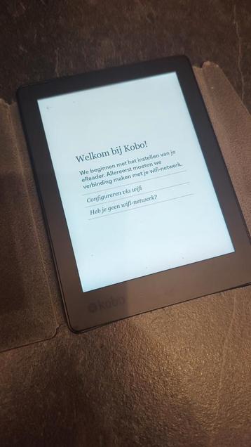 Kobo Aura H2O zo goed als nieuw. Hoes niet mooi. Waterdicht! beschikbaar voor biedingen